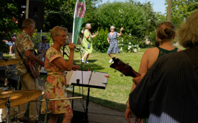 Rest-Less aus Gera brachten gute Laune in den Schlossgarten